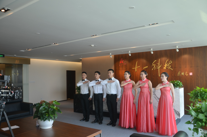 1492480291119187.jpg 1-2《新能源之歌》MV錄制.JPG