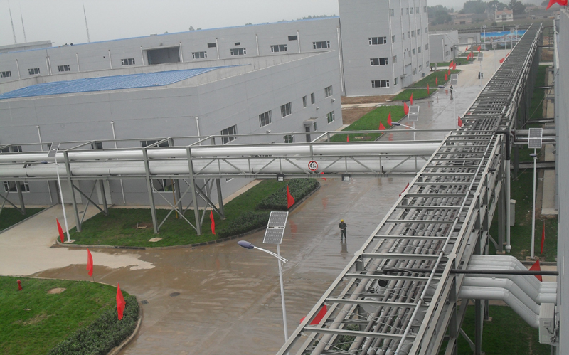 1500367185734633.jpg 7. 山西潞安太陽(yáng)能科技有限責(zé)任公司-年產(chǎn)240MW太陽(yáng)能光伏產(chǎn)業(yè)垂直一體化產(chǎn)品項(xiàng)目及擴(kuò)建安裝工程.jpg