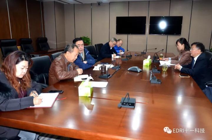 1513587175113779.jpg 3.jpg