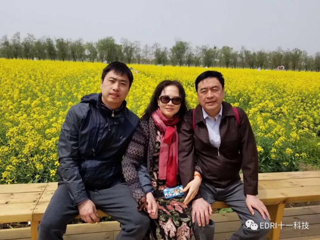 1531710900326883.jpg 70.jpg